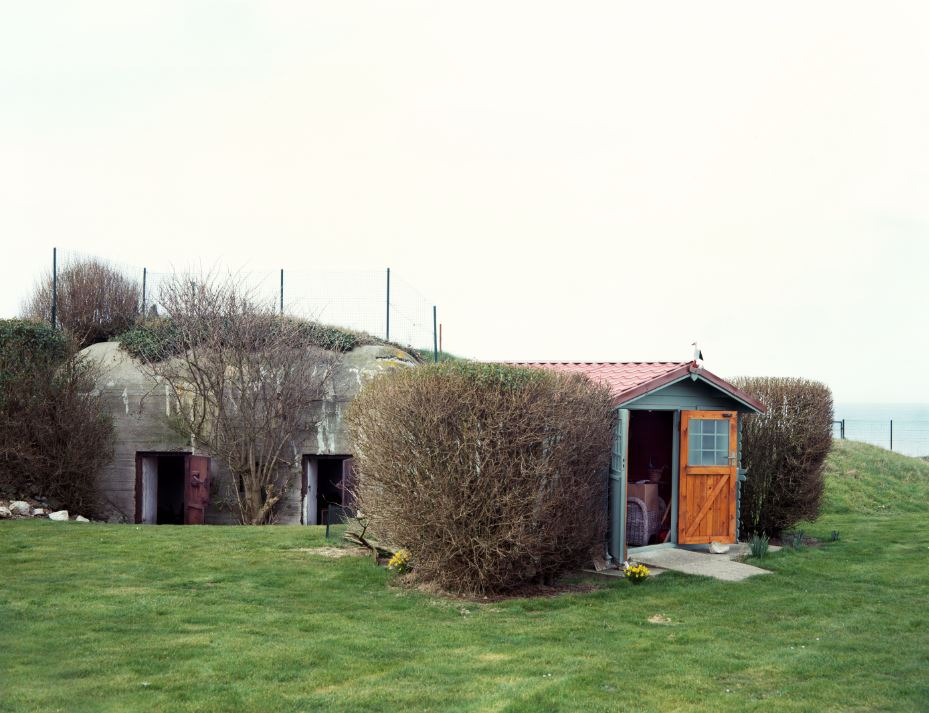 wiinnaar fotowedstrijd met beeld van bunker aan de côte opale in Frankrijk