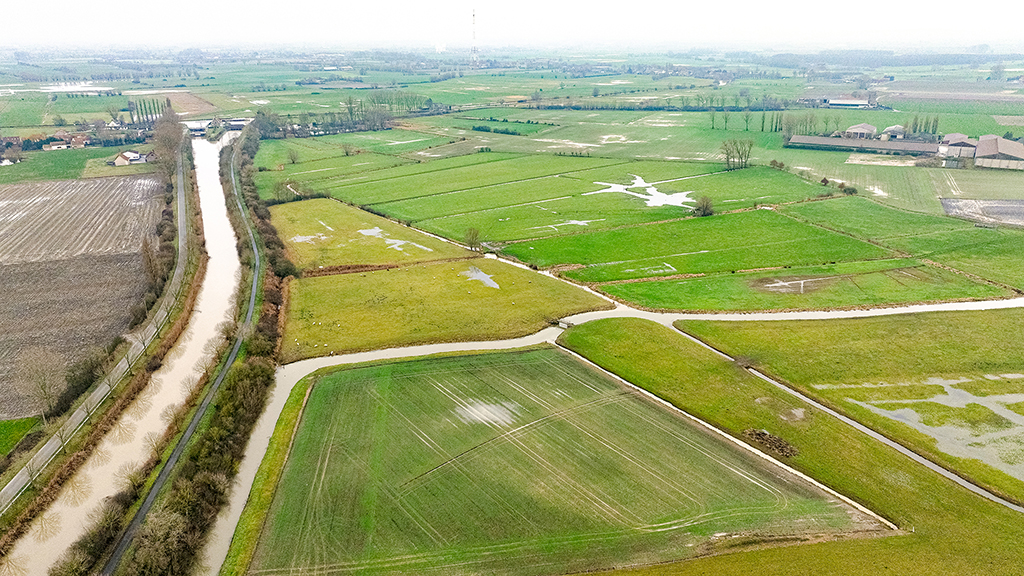 luchtfoto Machuitbeek en Lokanaal
