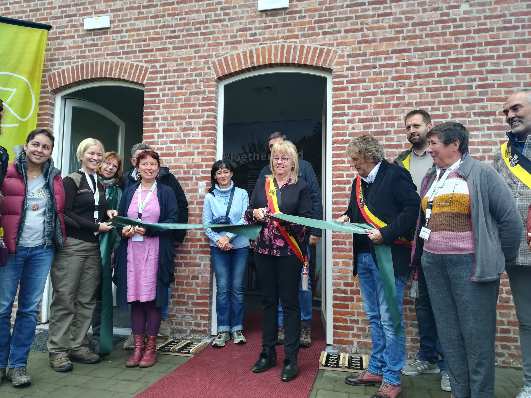 Burgemeesters Zedelgem en Jabbeke openen het Kamphuis