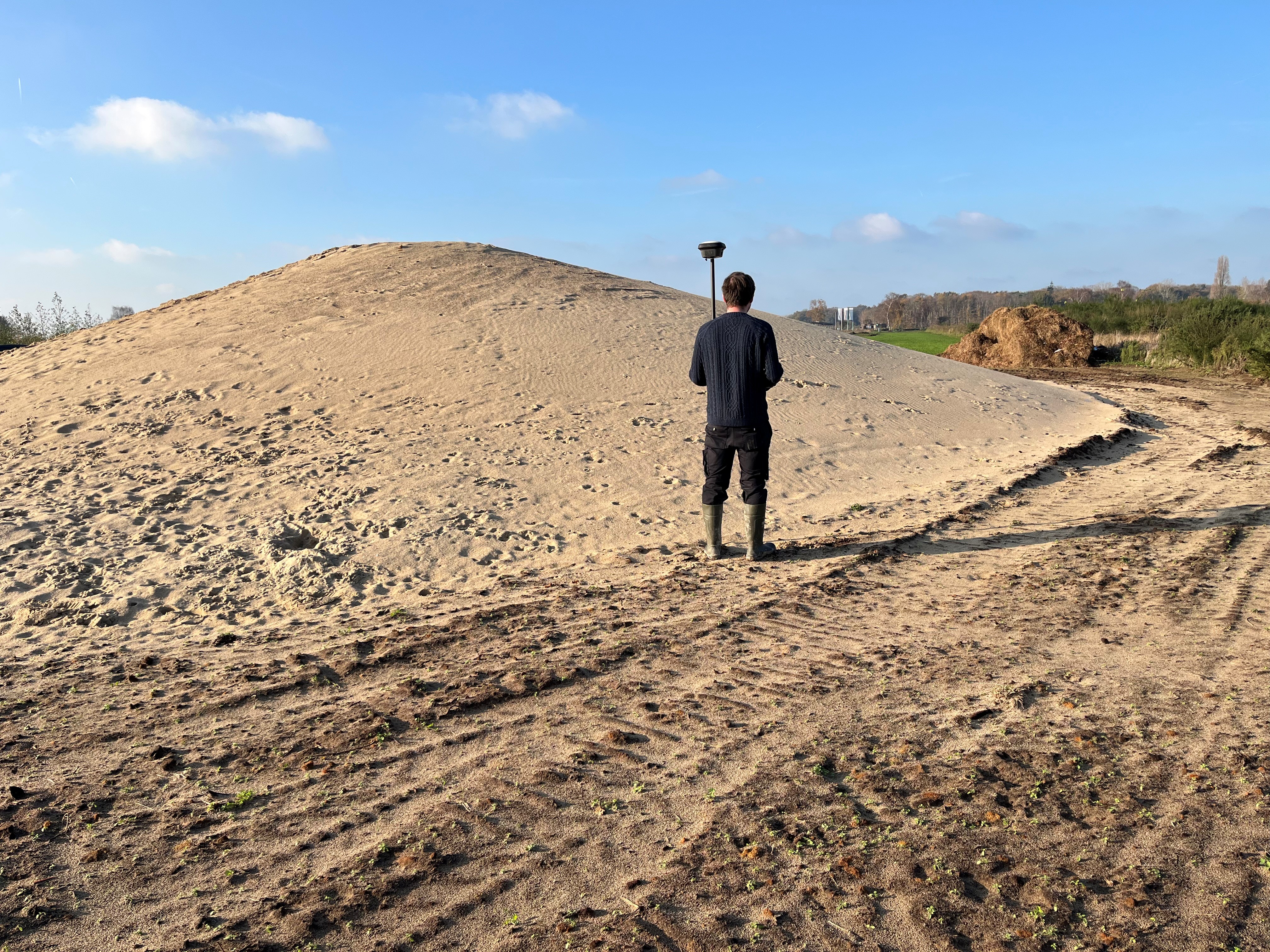 uitkijkheuvel waarop nog een belevingselement komt