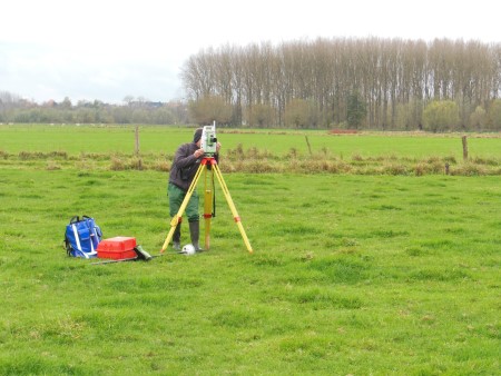 Landmeter aan het werk