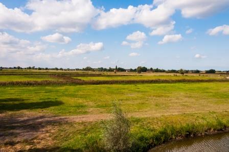 zicht op omgeving vanaf kijktoren in aanbouw