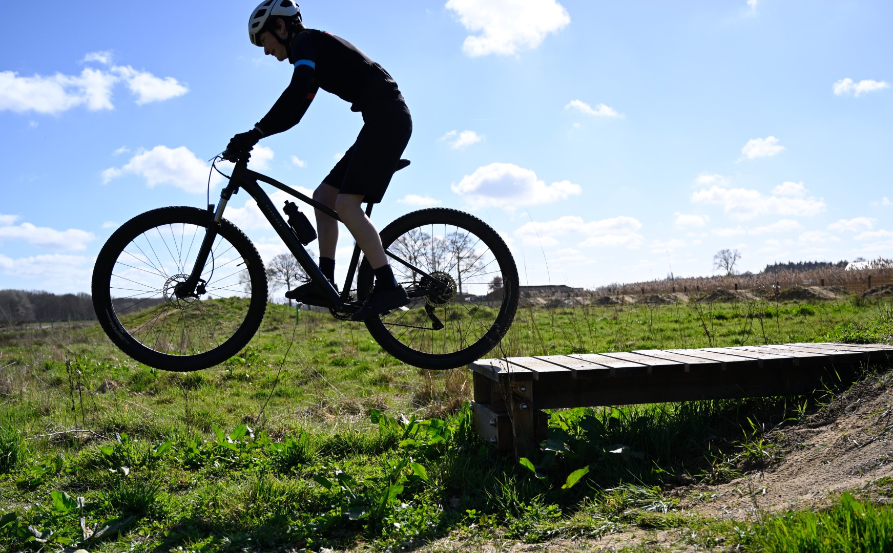 technisch MTB-parcours drop-off